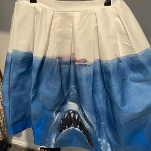 NWT Jaws Poster Skirt size L